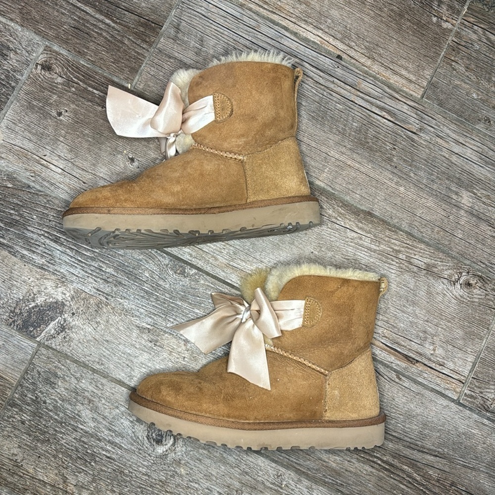Ugg Boots (E) - image 2